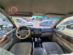 تۆیۆتا لاندكروزر پرادۆ